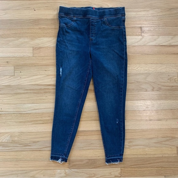 Women's Spanx Distressed Skinny Jeans Dark Wash Raw Hem Ankle Length Size XL - Picture 2 of 13